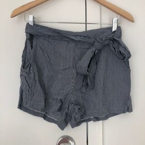LF Rosebullet shorts with tie striped blue fun